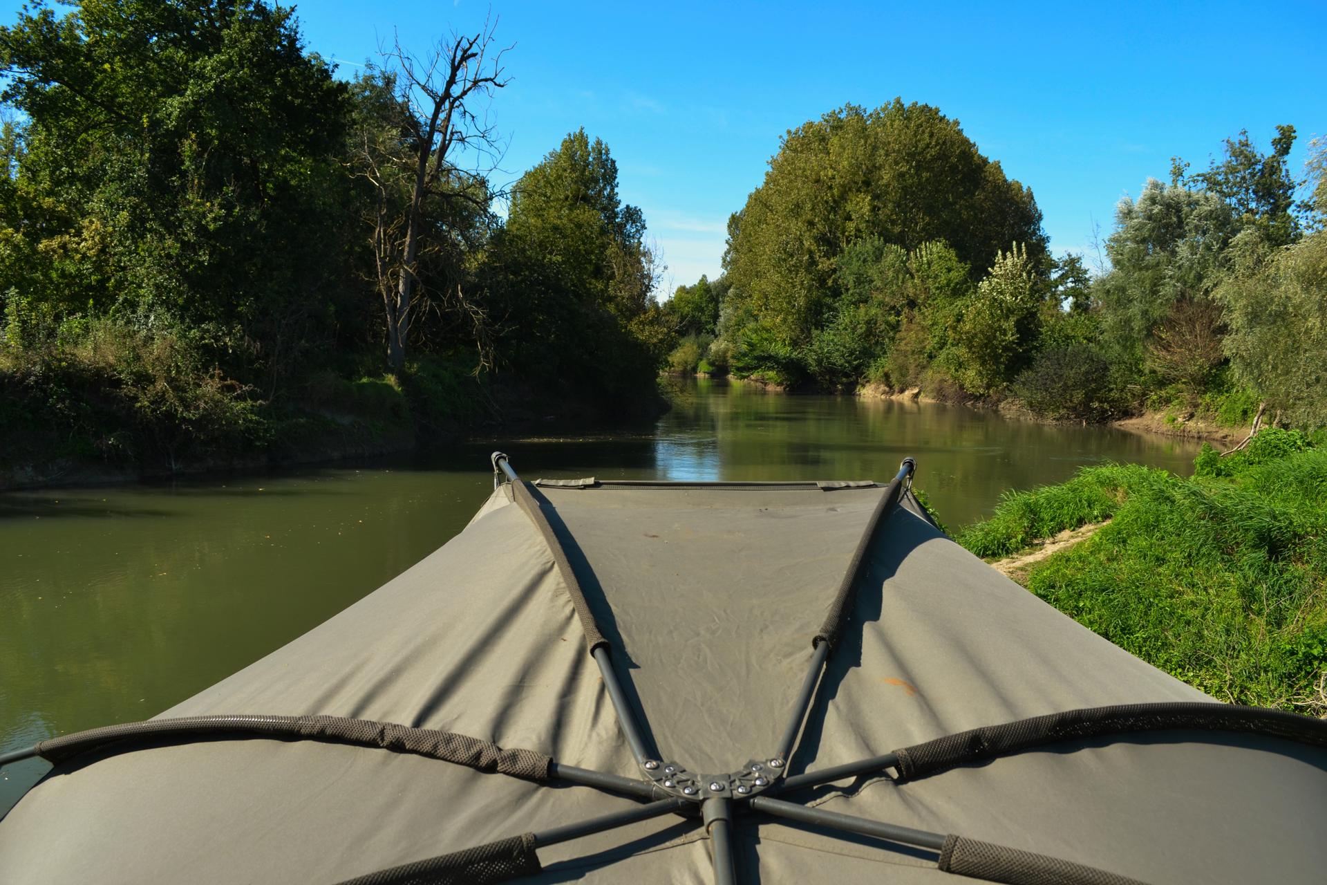 Pêche à la Carpe en rivière  la sarthe 